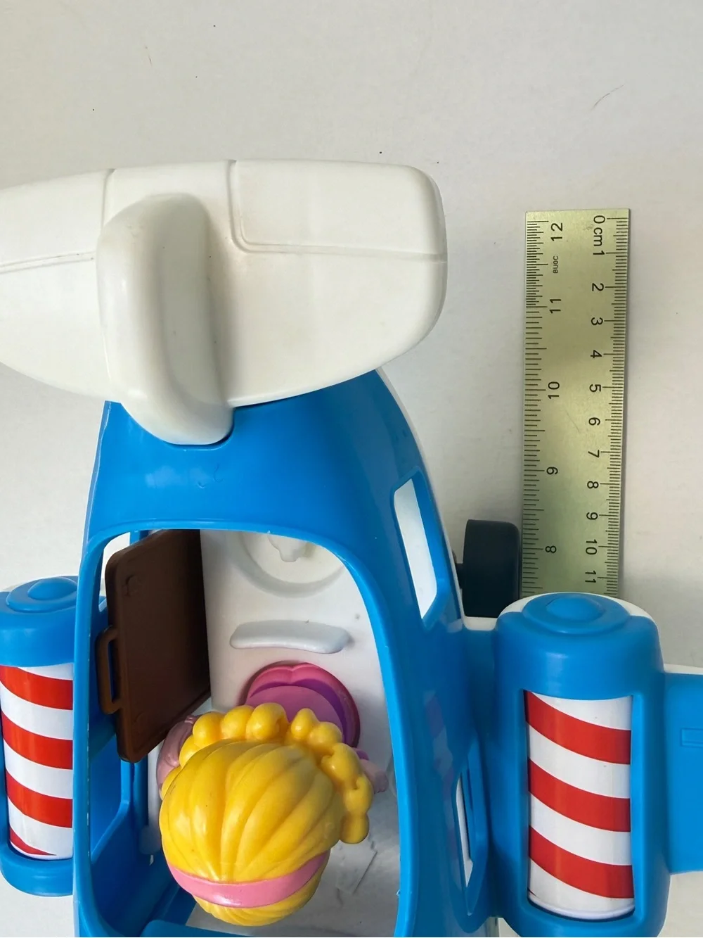 Fisher-Price Little People Travel Together Airplane Pilot, Passenger & Luggage